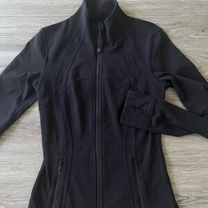 Lululemon womens define jacket size 6